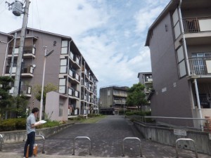 市営住宅と臨地との境界である、入口がどういう姿かも重要です。